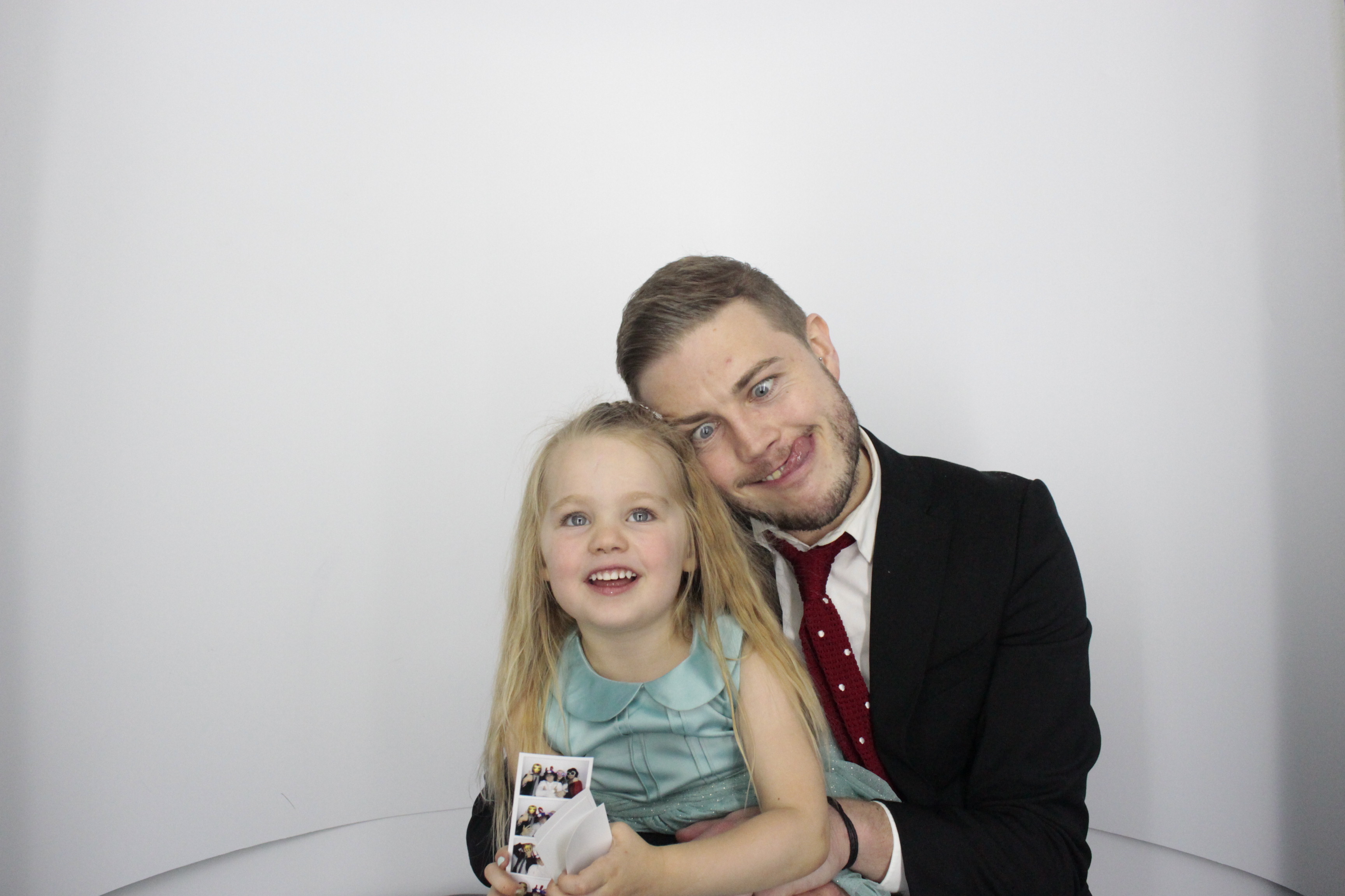 Ollie & Amy's Wedding | View more photos from the event at gallery.myphotoboothexperience.co.uk/u/MyPhotoBoothExperienceLtd/Ollie-Amys-Wedding